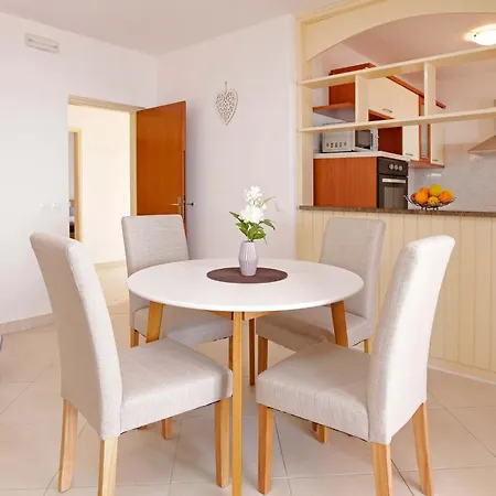 Apartamento Senija Prizba