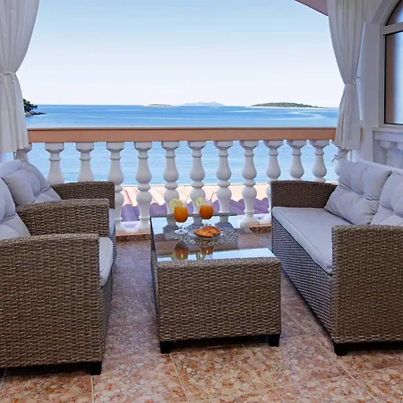 Senija Apartament Prižba