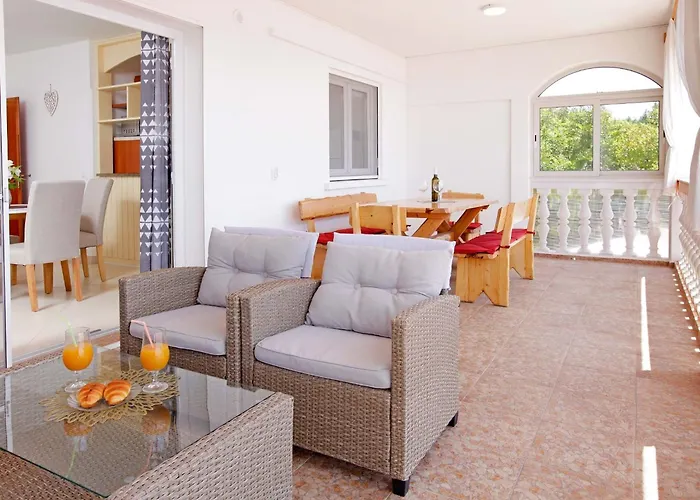 Senija Appartamento *