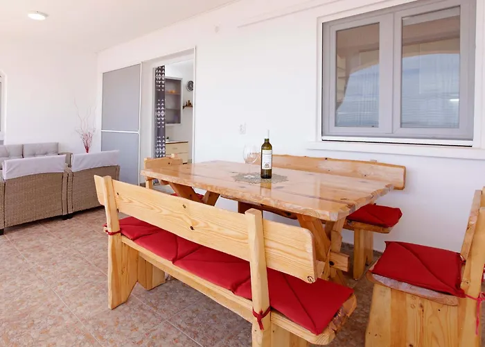 Senija Appartamento Prižba