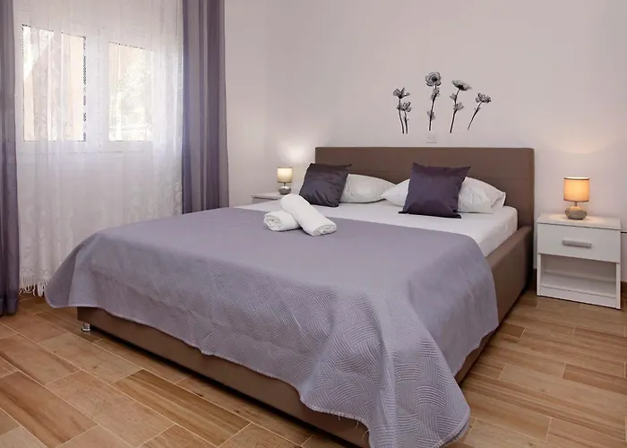 Senija Appartamento *